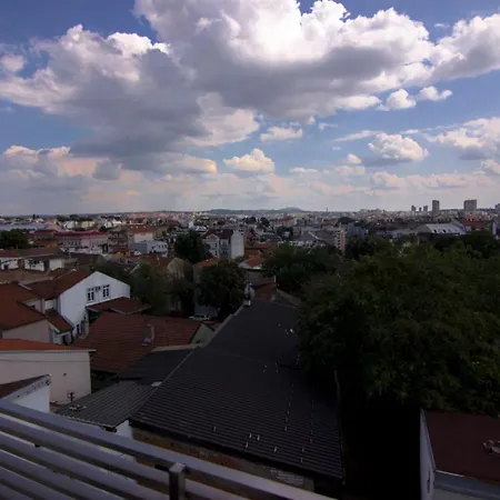 Perla, Family With Parking Apartment *